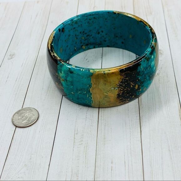 Multi Colored Bangle Bracelet - Picture 1 of 3